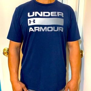 HEATGEAR men Shirt Size L
